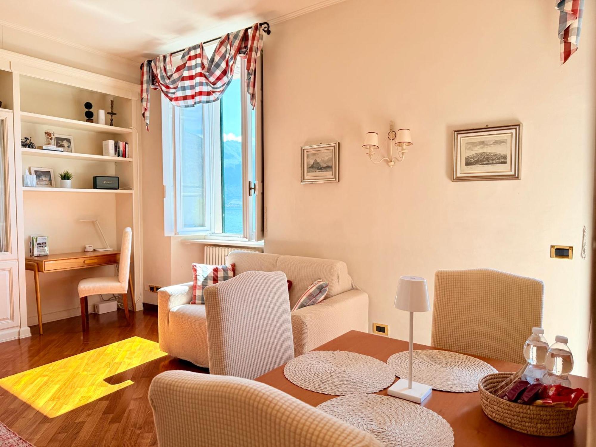 Cadenabbia Belle Ile Lake View Suite מראה חיצוני תמונה